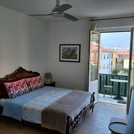 Bed and Breakfast Retro' BeB La Spezia Zimmer foto