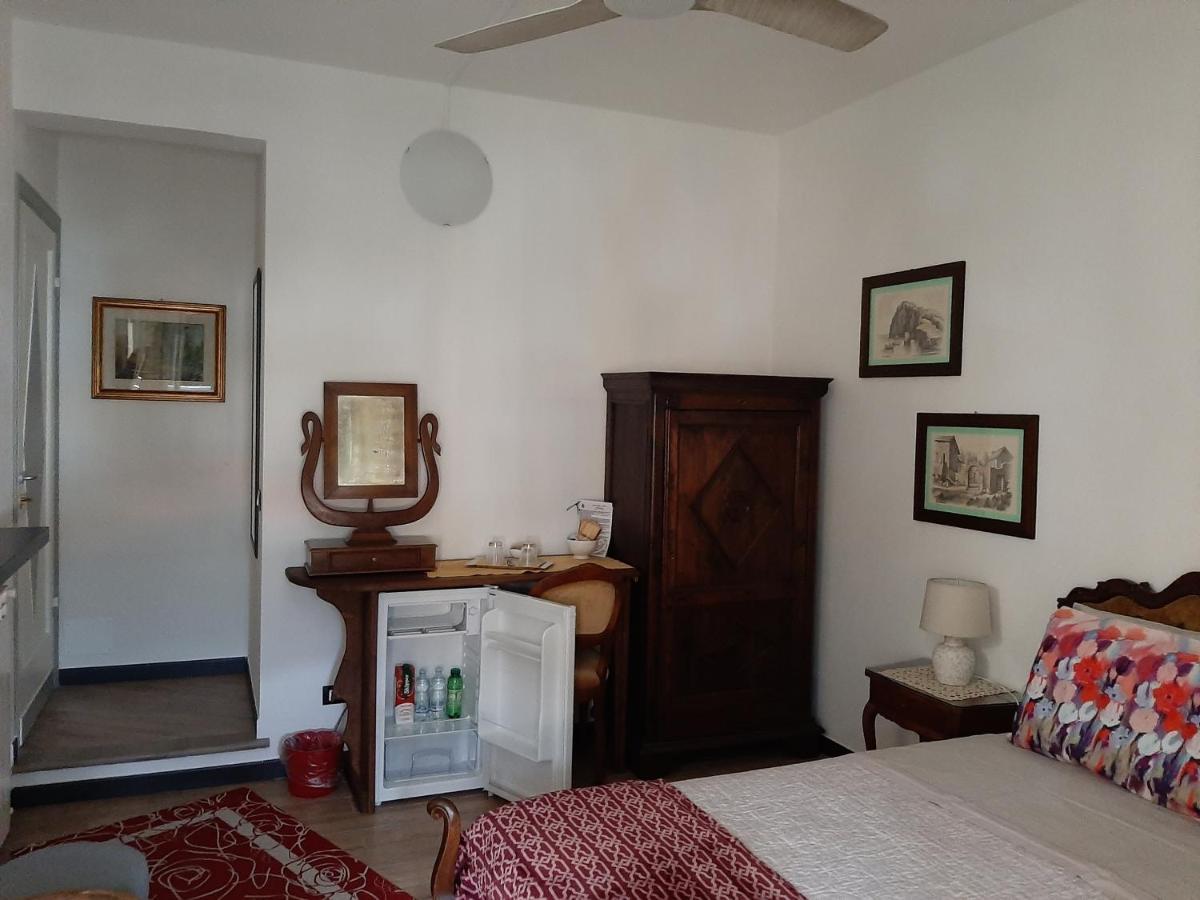 Bed and Breakfast Retro' BeB La Spezia Exterior foto